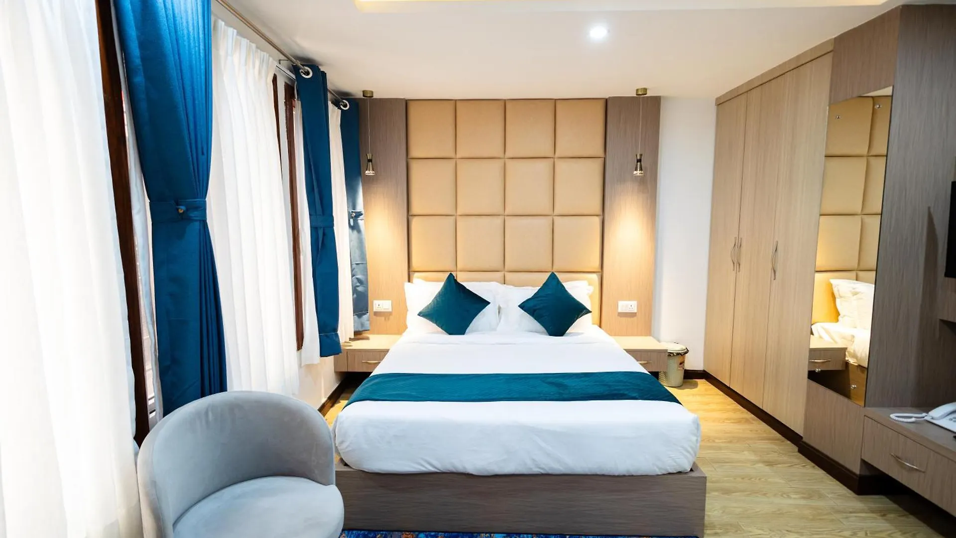 Srk Service Apartment And Hotel Κατμαντού
